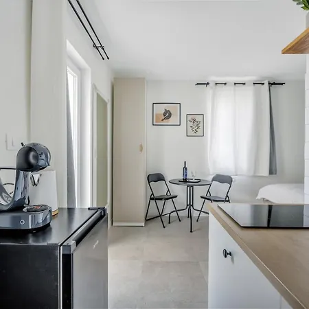Studio Apartments Yucca, 2-Min To The Beach And 5 To Trogir Exterior photo