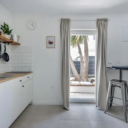 Studio Apartments Yucca, 2-Min To The Beach And 5 To Trogir Exterior photo