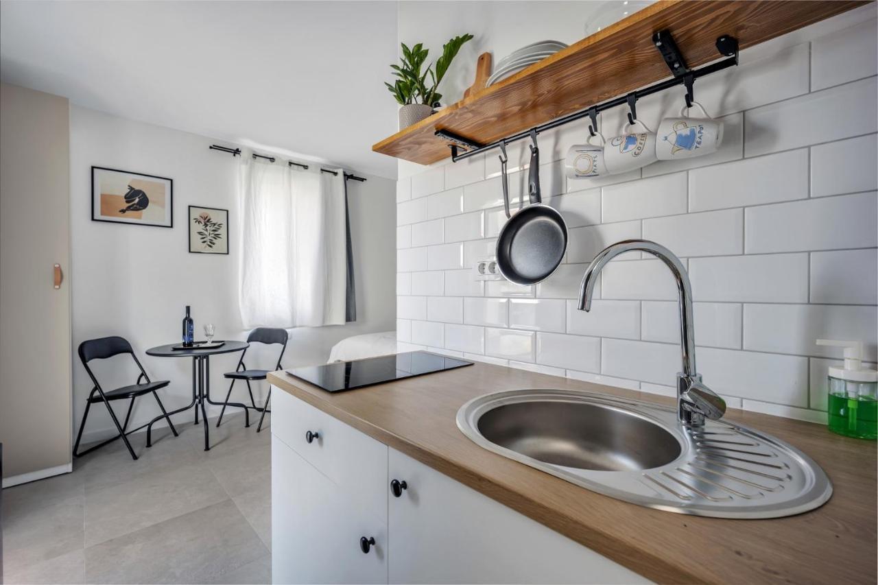 Yucca, 2-min To The And 5 To Apartment